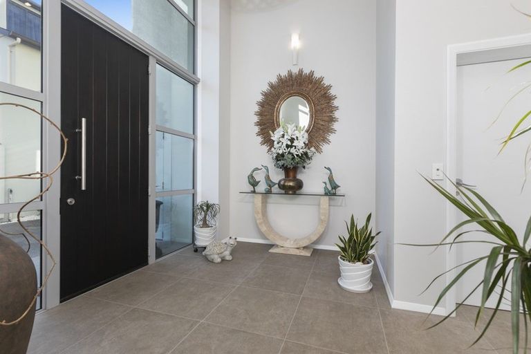 Photo of property in 198b Marine Parade, Mount Maunganui, 3116