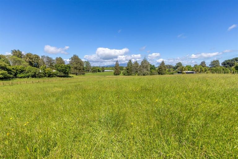Photo of property in 17 Muir Road, Karaka, Papakura, 2580