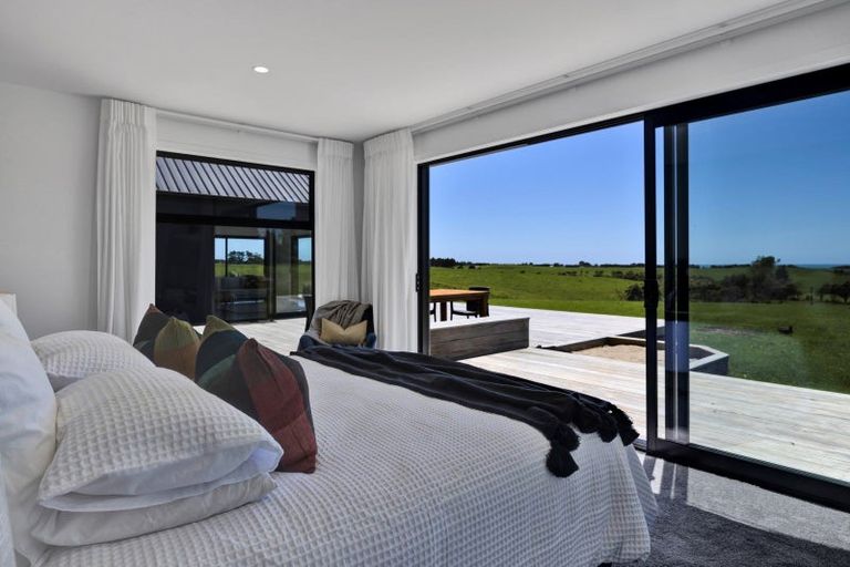 Photo of property in 1356c South Road, Kaitake, New Plymouth, 4374