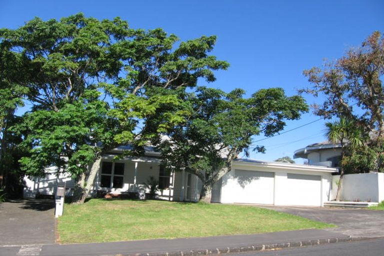Photo of property in 3 Tiri Road, Takapuna, Auckland, 0620