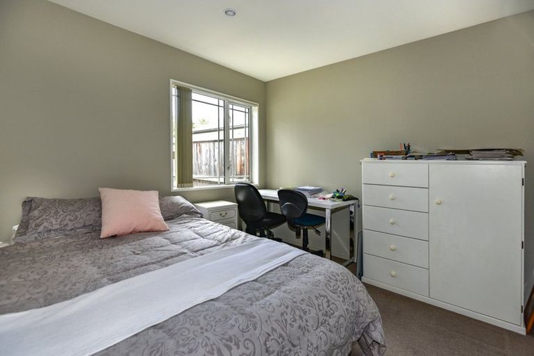 Photo of property in 14a Date Crescent, Aidanfield, Christchurch, 8025