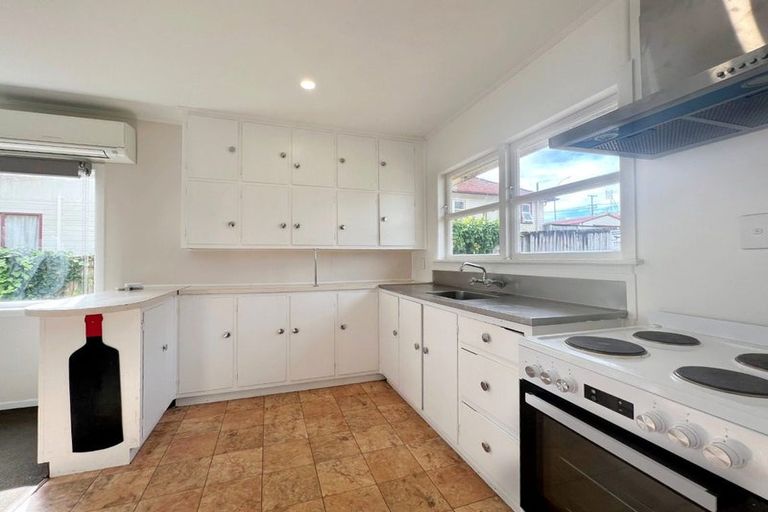 Photo of property in 96a Forest Lake Road, Forest Lake, Hamilton, 3200