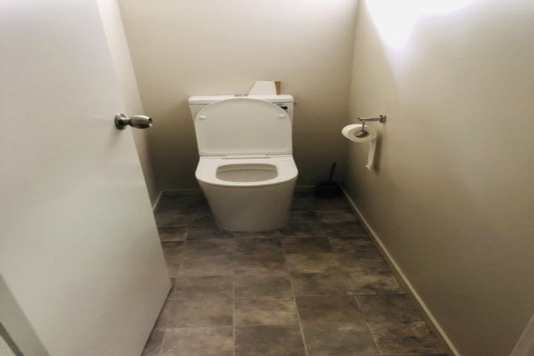 Photo of property in 16 Sunburst Lane, Torbay, Auckland, 0630