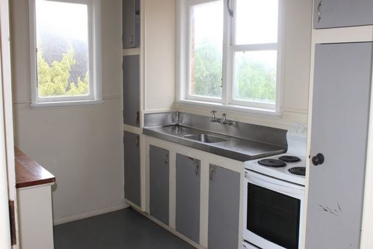 Photo of property in 77 Te Puea Avenue, Meremere, Mercer, 2474