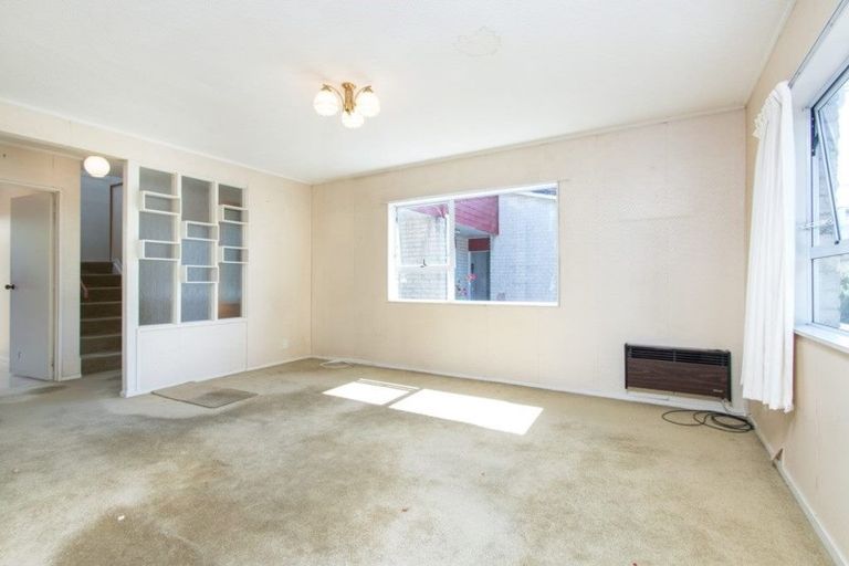 Photo of property in 2/14 Esmonde Road, Takapuna, Auckland, 0622