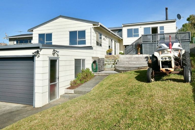 Photo of property in 3 Awatere Place, Snells Beach, 0920