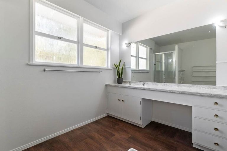 Photo of property in 87 David Avenue, Hillpark, Auckland, 2102