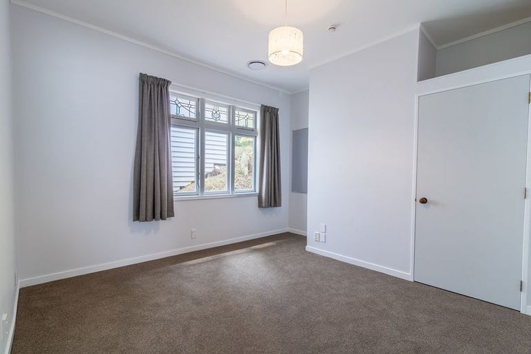 Photo of property in 32 Adams Terrace, Aro Valley, Wellington, 6021