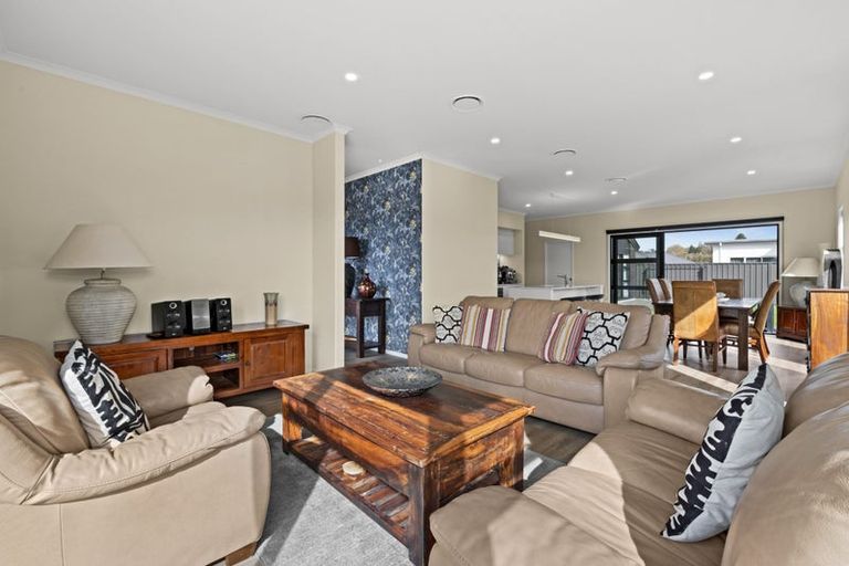 Photo of property in 17 Mohaka Street, Poraiti, Napier, 4112