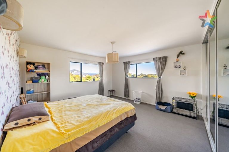 Photo of property in 285 Maungaraki Road, Maungaraki, Lower Hutt, 5010