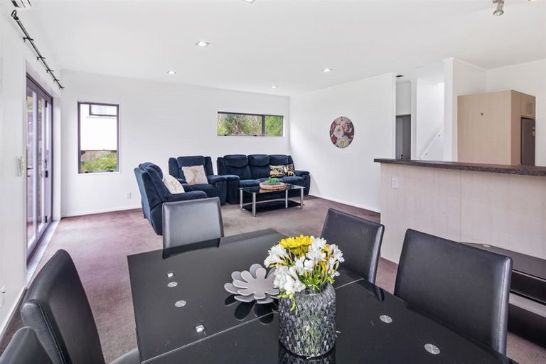 Photo of property in 51a Ohariu Road, Johnsonville, Wellington, 6037