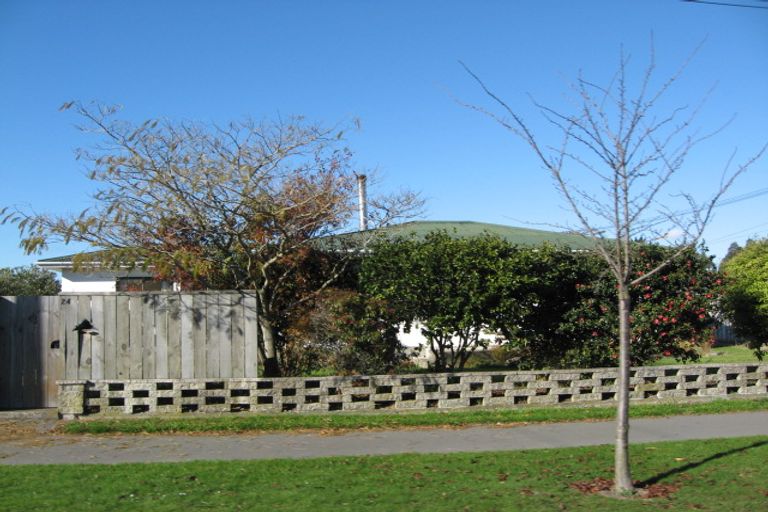 Photo of property in 8 Halligan Place, Belfast, Christchurch, 8051