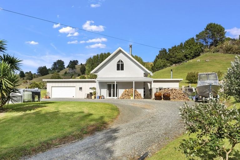 Photo of property in 407 Wright Road, Matakana, Warkworth, 0985