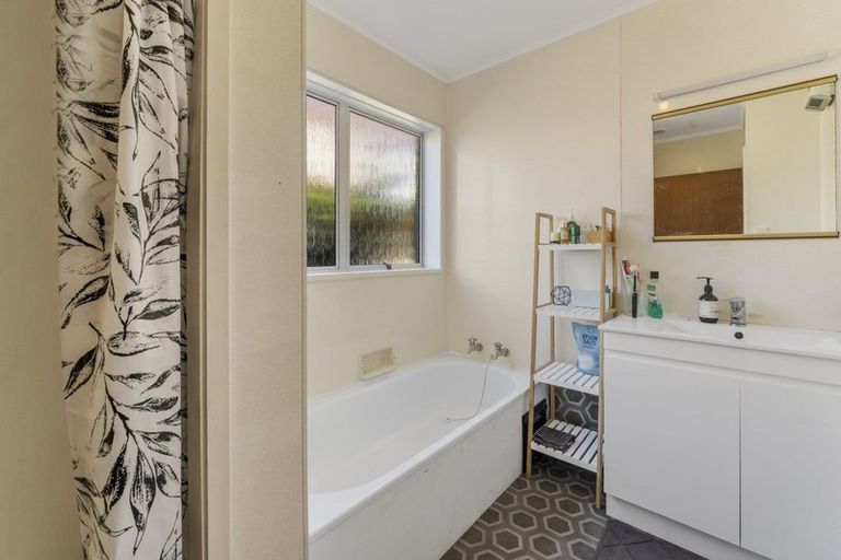 Photo of property in 28b Mahana Road, Paraparaumu Beach, Paraparaumu, 5032