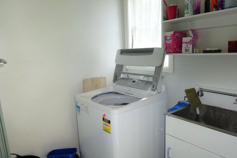 Photo of property in 6 Bovis Street, Shannon, 4821