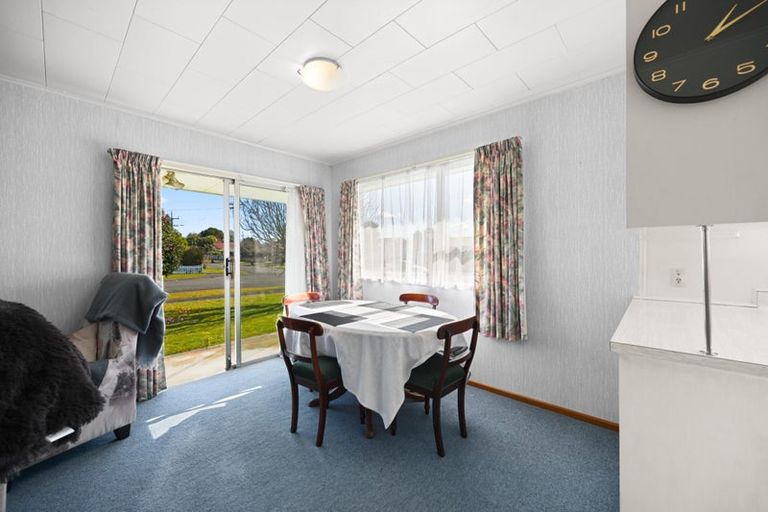 Photo of property in 22 Howden Road, Fairfield, Hamilton, 3214