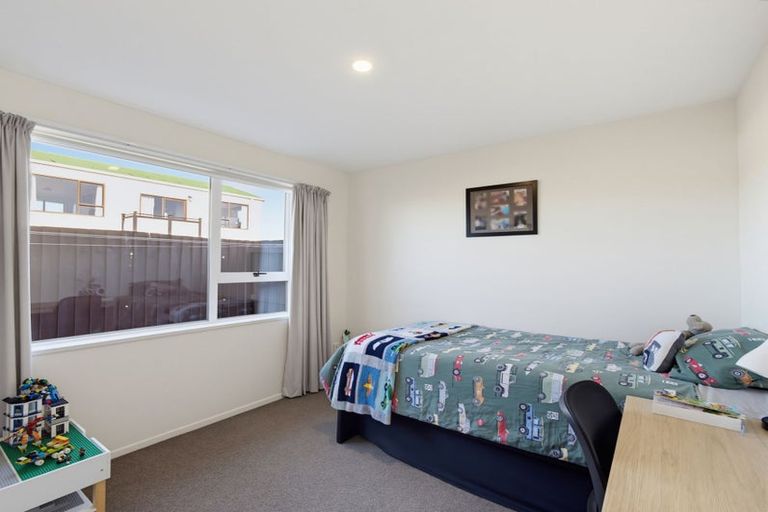 Photo of property in 2/39 Richill Street, Belfast, Christchurch, 8051