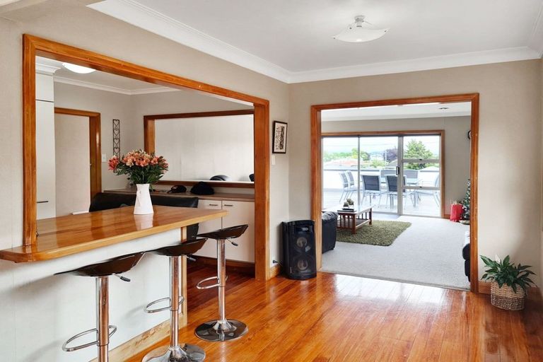 Photo of property in 20 Chester Street, Levin, 5510