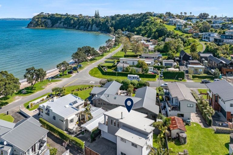 Photo of property in 40a Matakatia Parade, Matakatia, Whangaparaoa, 0930