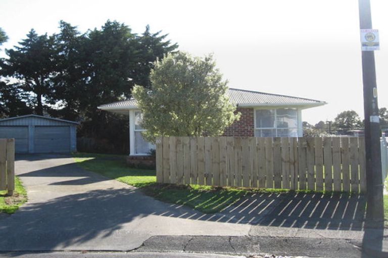 Photo of property in 10 Leonard Place, Otara, Auckland, 2023
