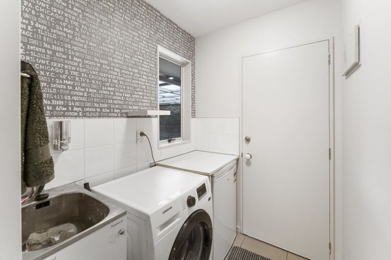 Photo of property in 24 Rintoul Place, Brightwater, 7022