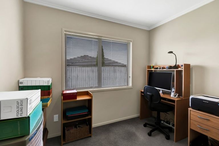 Photo of property in 20 Estate Grove, Inglewood, 4330