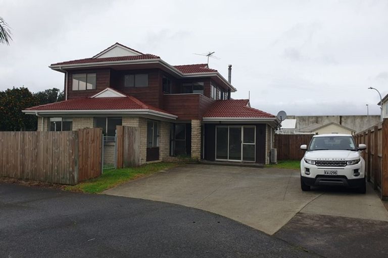 Photo of property in 19 Ihaka Place, Papatoetoe, Auckland, 2104