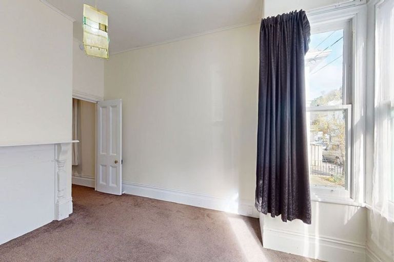 Photo of property in 4 Devon Street, Aro Valley, Wellington, 6021