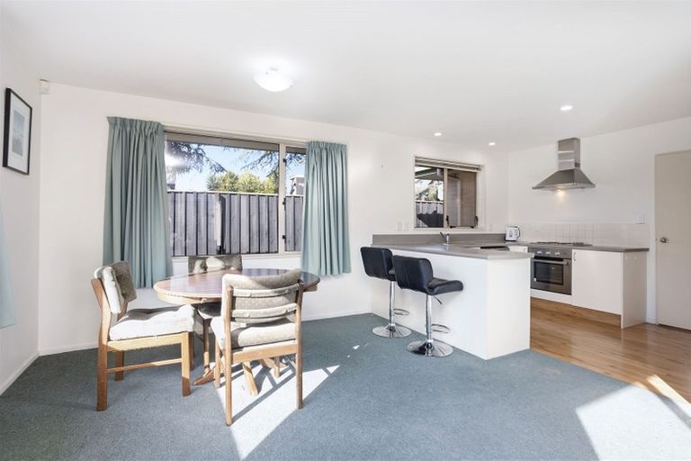 Photo of property in 433b Mairehau Road, Parklands, Christchurch, 8083