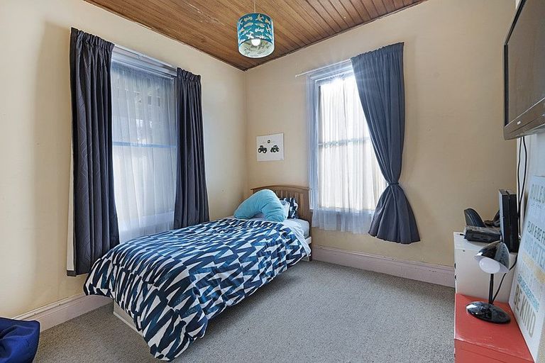 Photo of property in 4 Devon Street, Riversdale, 9776