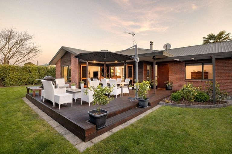 Photo of property in 71 Taylor Street, Cambridge, 3434