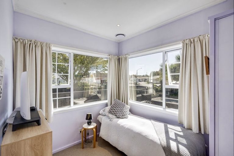 Photo of property in 14 Moeller Street, Taradale, Napier, 4112