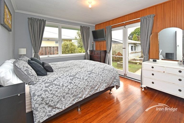 Photo of property in 9 Carbine Place, Sockburn, Christchurch, 8042