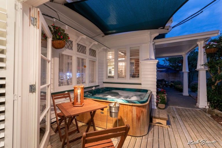 Photo of property in 48 Ararino Street, Trentham, Upper Hutt, 5018