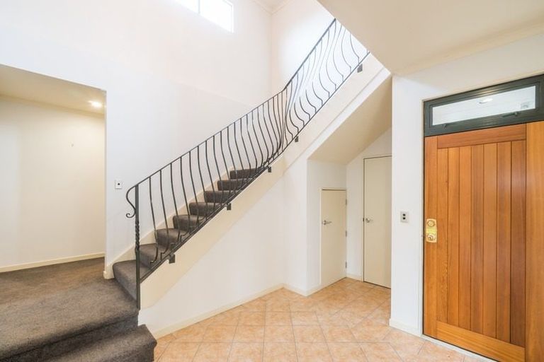 Photo of property in 9a Ake Ake Avenue, Hokowhitu, Palmerston North, 4410