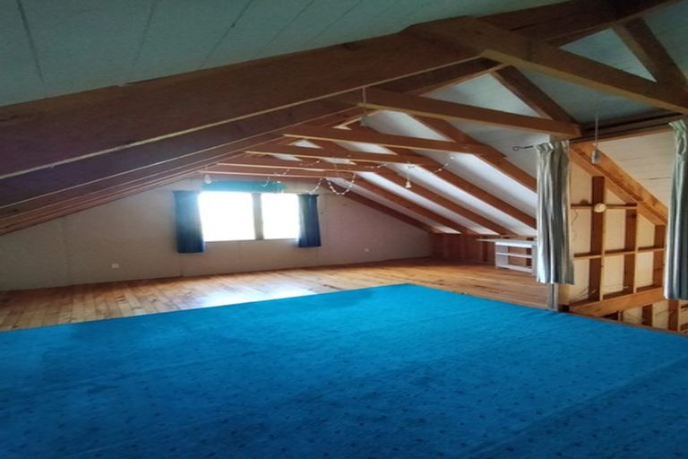 Photo of property in 211 Muhunoa Road West, Ohau, Levin, 5570