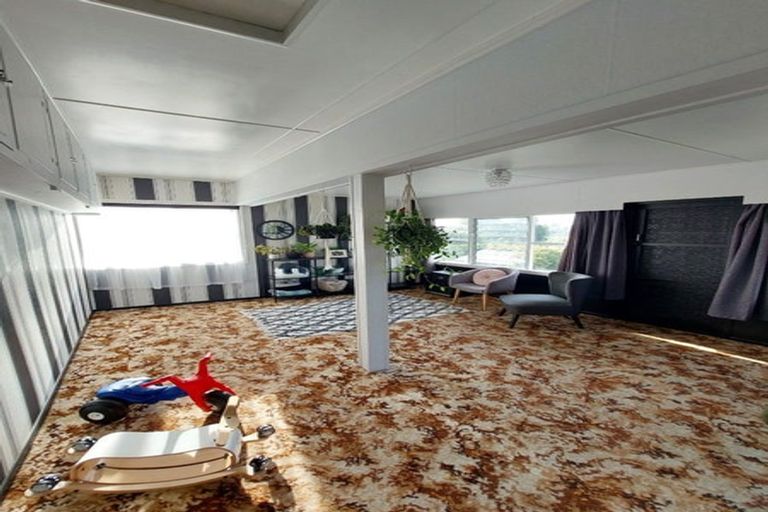 Photo of property in 34 Norfolk Street, Patea, 4520