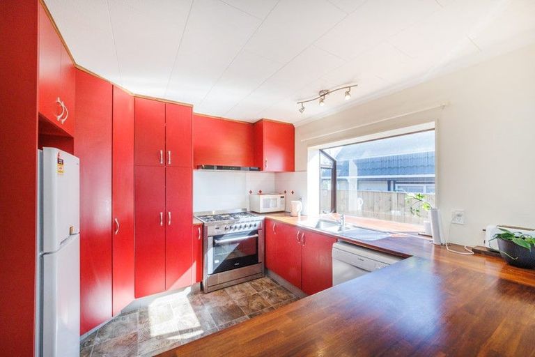 Photo of property in 42a Clifton Terrace, Fitzherbert, Palmerston North, 4410