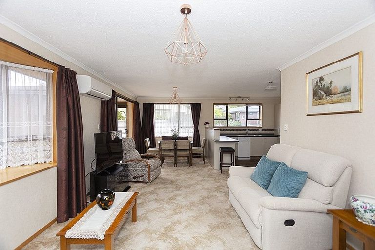 Photo of property in 38d Leven Street, South Hill, Oamaru, 9400