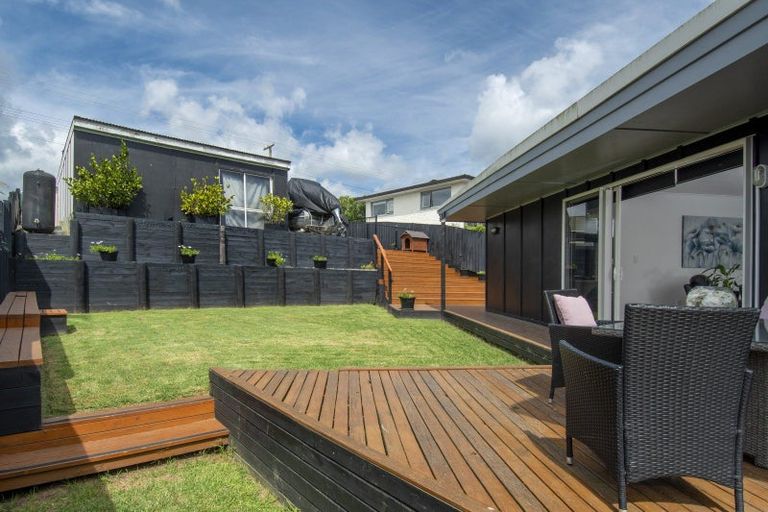 Photo of property in 1223 Papamoa Beach Road, Papamoa Beach, Papamoa, 3118