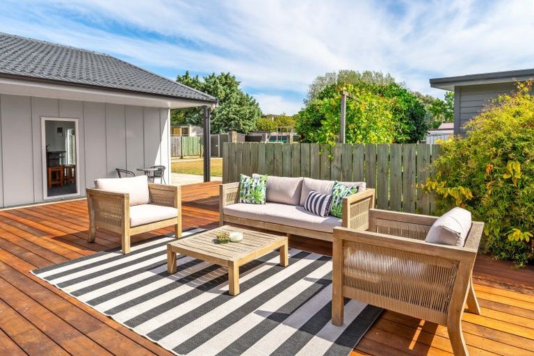 Photo of property in 72 Venice Street, Martinborough, 5711