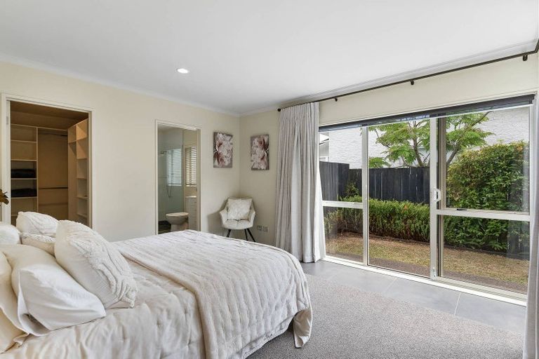 Photo of property in 113a Cook Street, Cockle Bay, Auckland, 2014