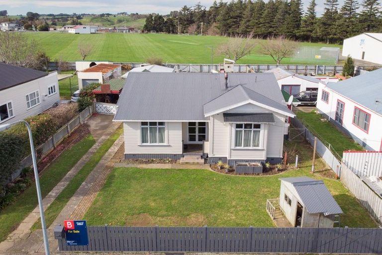 Photo of property in 25 York Street, Dannevirke, 4930
