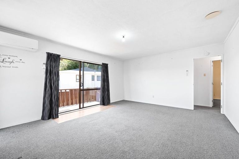 Photo of property in 1/25 Invercargill Drive, Kelson, Lower Hutt, 5010