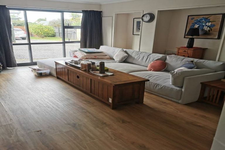 Photo of property in 133 Florence Avenue, Orewa, 0931