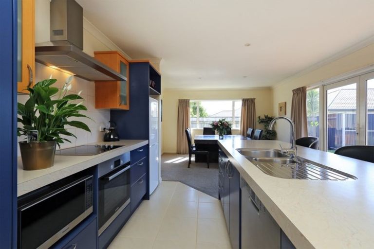 Photo of property in 8 Chenin Place, Greenmeadows, Napier, 4112