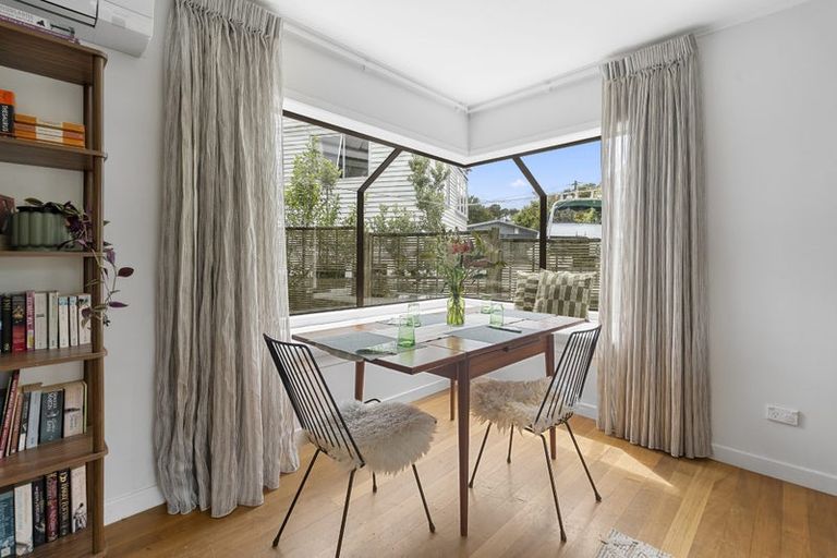 Photo of property in 20 Rawhiti Road, Manly, Whangaparaoa, 0930