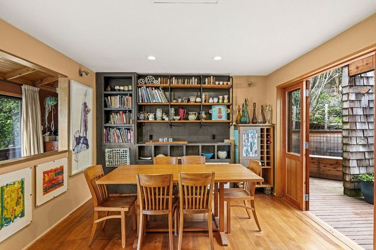 Photo of property in 198a Mount Pleasant Road, Mount Pleasant, Christchurch, 8081