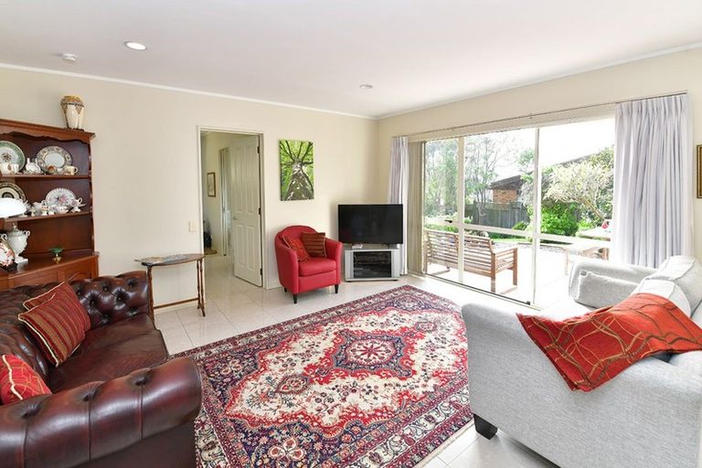 Photo of property in 3 Spinnaker Point, Manly, Whangaparaoa, 0930