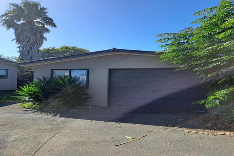 Photo of property in 3 Bernard Street, Papatoetoe, Auckland, 2025